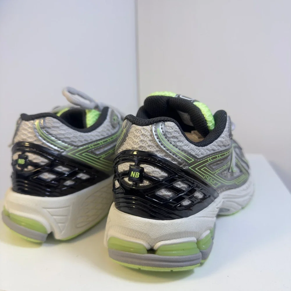 New Balance 1906R Boys 5.5 Silver Lime Green Metallic Running Shoes GC1906CQ